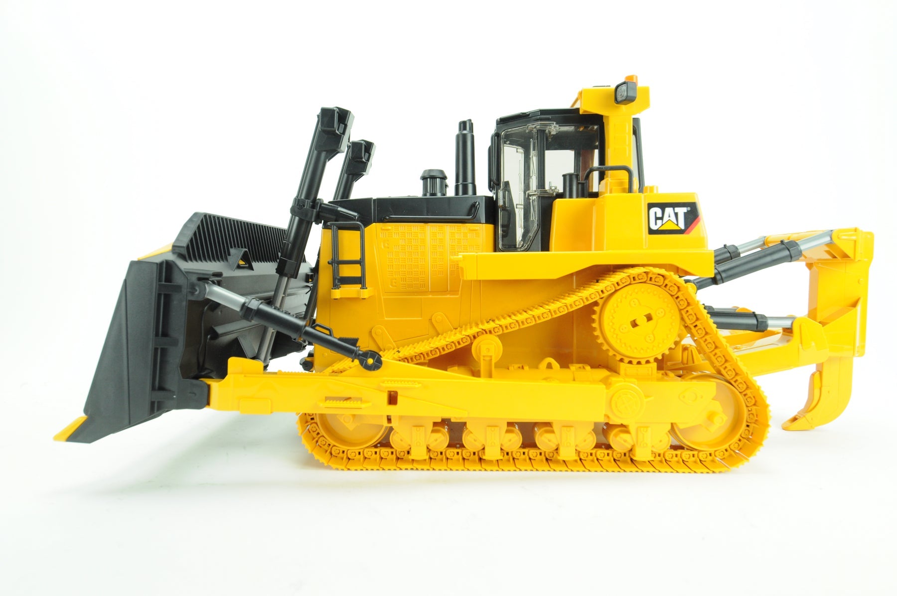 Bruder 02453 Cat Large Track-Type Tractor