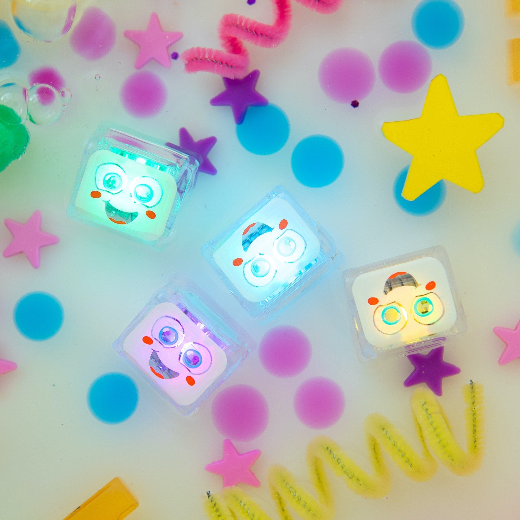 Glo Pals Light-Up Cubes - Party Pal